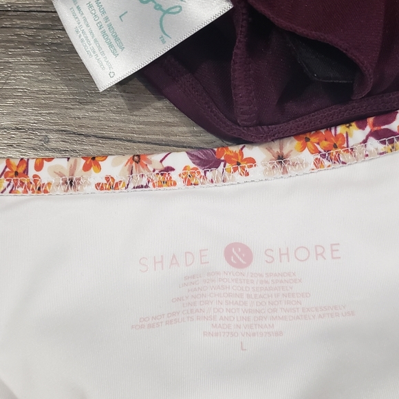 Burgundy flower bikini swimsuit - Picture 4 of 4